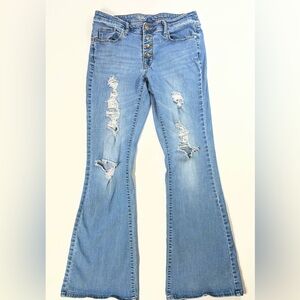 Mossimo Denim women’s Mid rise Slim Flop Flare Light Wash jeans size 8/29 A-28